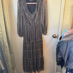 Taylor Black and White Geometric Long Sleeve Dress